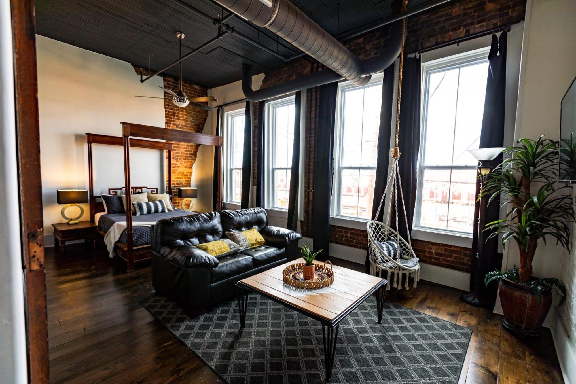 דירות ספרינגפילד The Two Story Loft מראה חיצוני תמונה