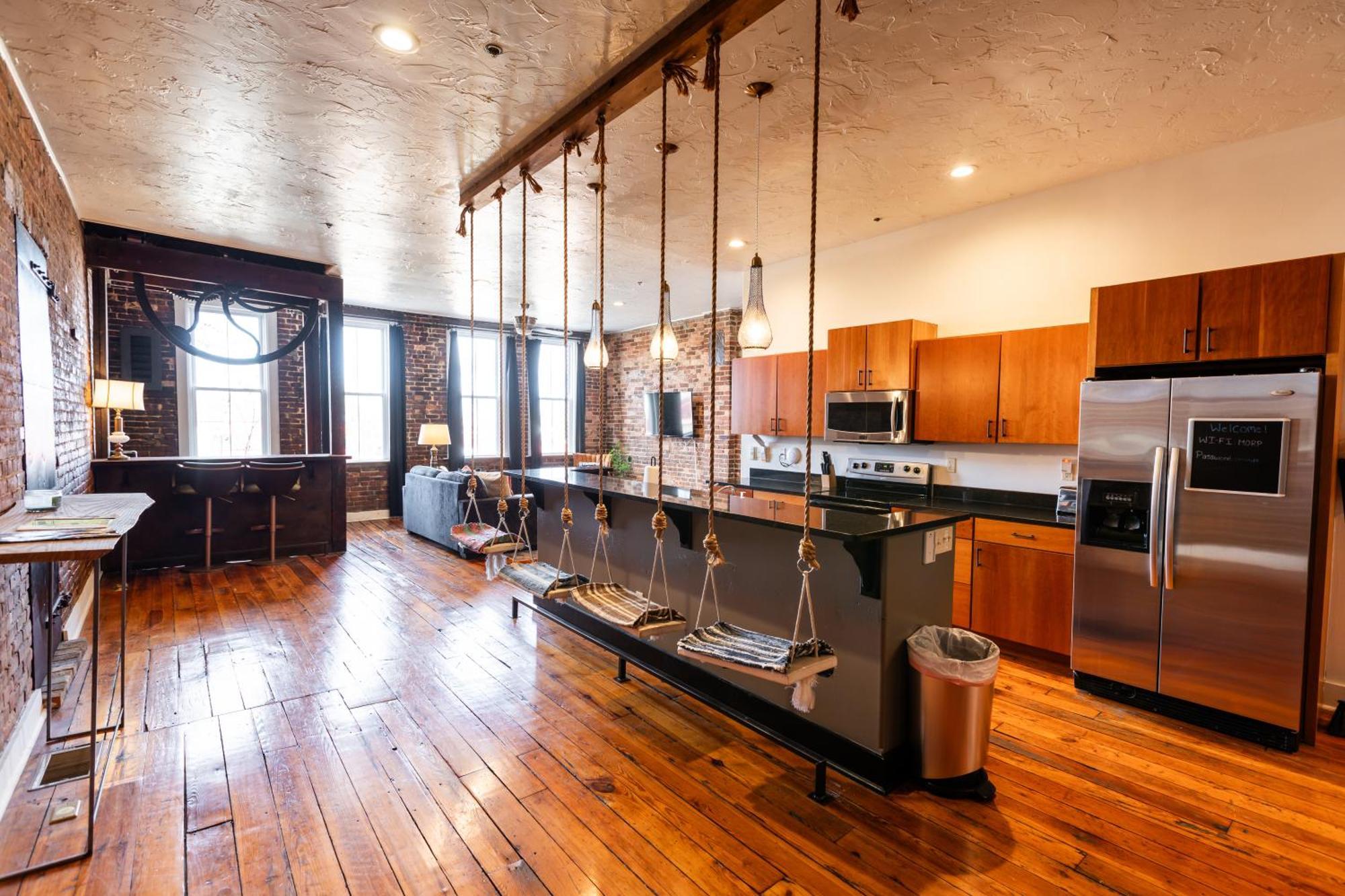דירות ספרינגפילד The Two Story Loft מראה חיצוני תמונה